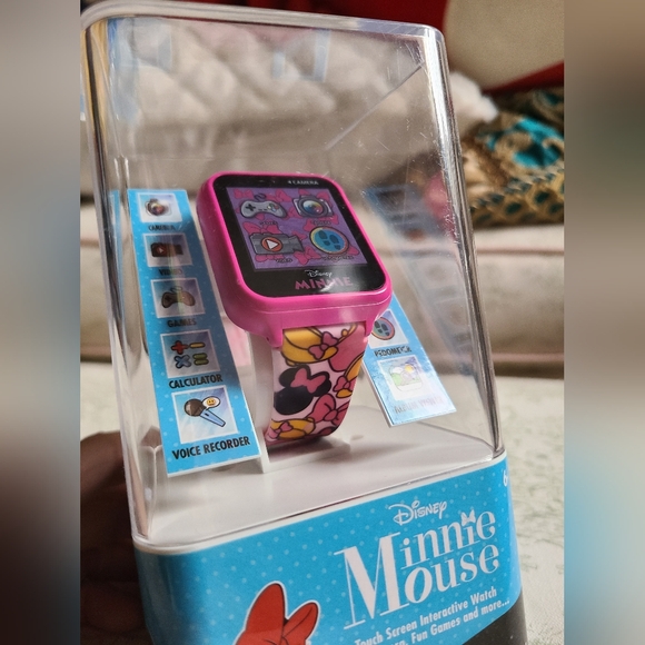 Touch Screen Watch - Picture 4 of 10